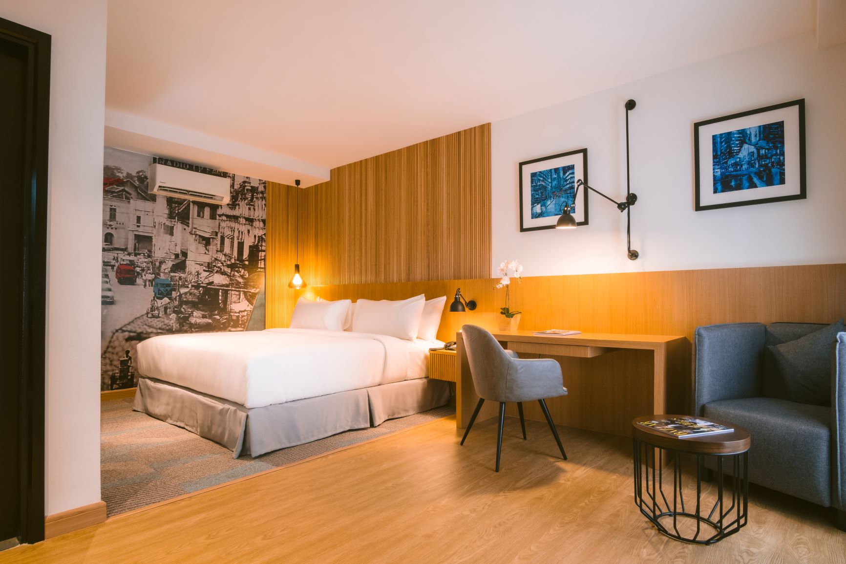 INDIE HOTEL 001 2mb